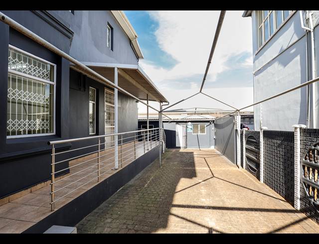330M² BUSINESS FOR SALE IN MORNINGSIDE